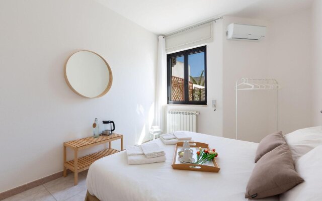 Biancaleuca Rooms & Suite