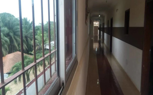 Complexe Hôtelier Paris Village