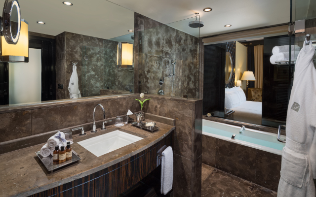 Fairmont Nile City Hotel