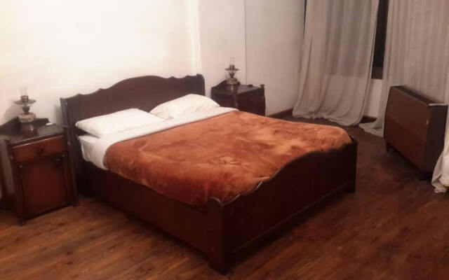 Nile Star Suites & Apartments