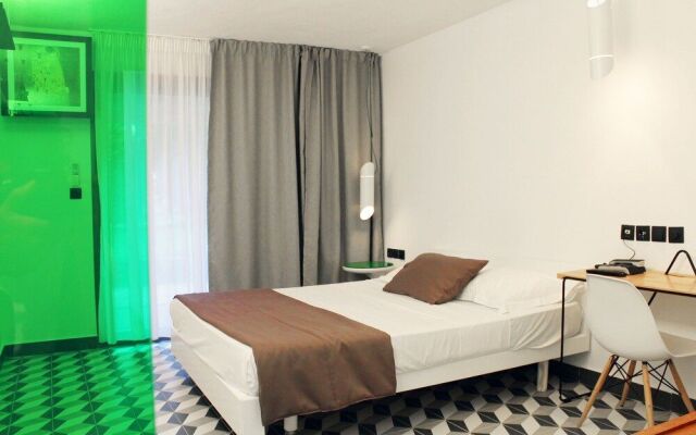 Despotiko Apartment Hotel & Suites