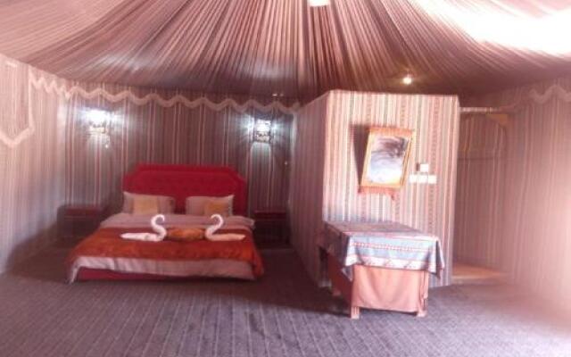 Captains Desert Camp