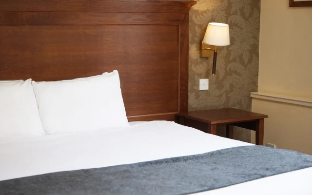 The Bell Hotel Thetford by Greene King Inns