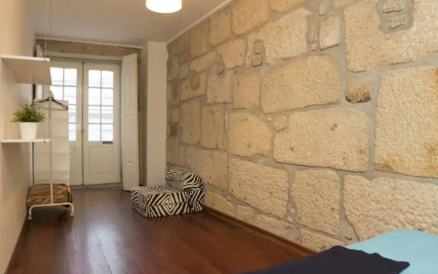 Clerigos Studio Apts