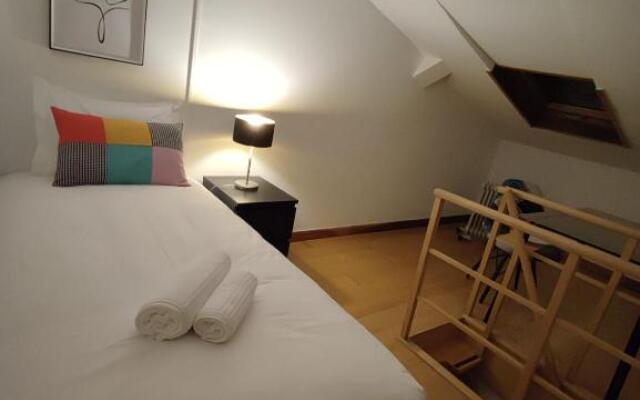 Carcavelos Cozy Lisboa/Cascais/Sintra 5PAX