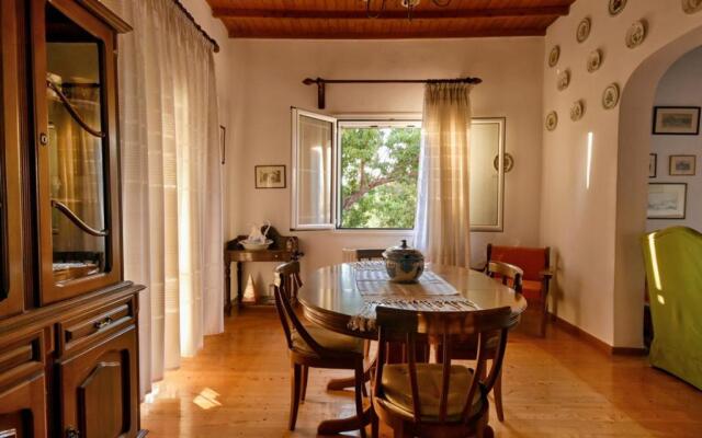 La Vecchia Kantina by GuestCorfu