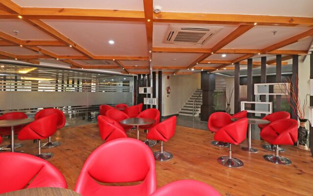 OYO 10431 Hotel Ishanika