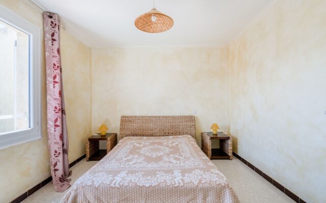 Cozy Holiday Home in Cogolin with Private Pool