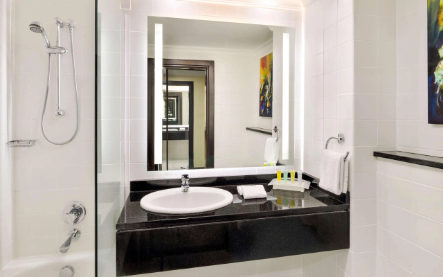 Movenpick Hotel Amman (ex Holiday Inn Amman)