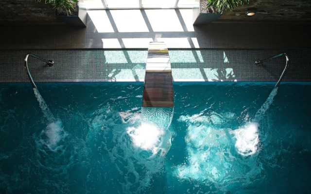 The Devonshire Arms Country House Hotel & Spa