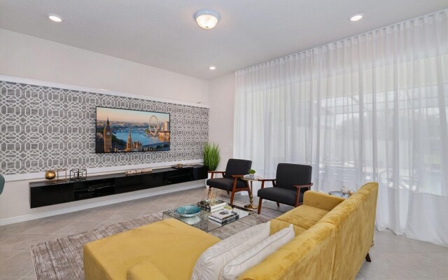 Solterra Resort 7463