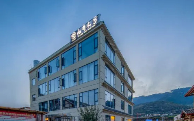 Shanyoumuxi Homestay – Exterior – Ngawa