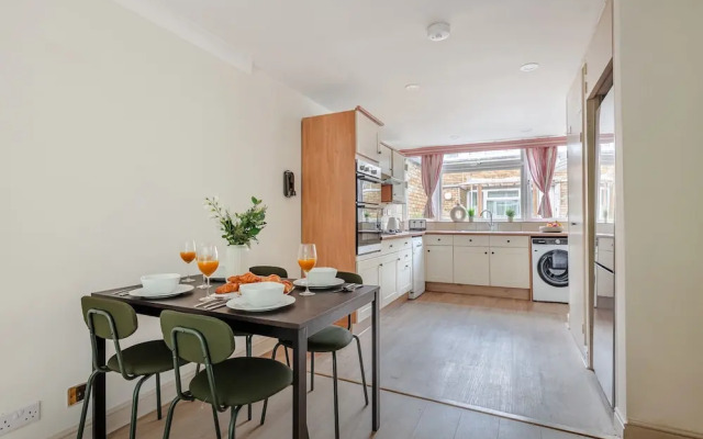 Charming 4BR River Thames & Tate Britain