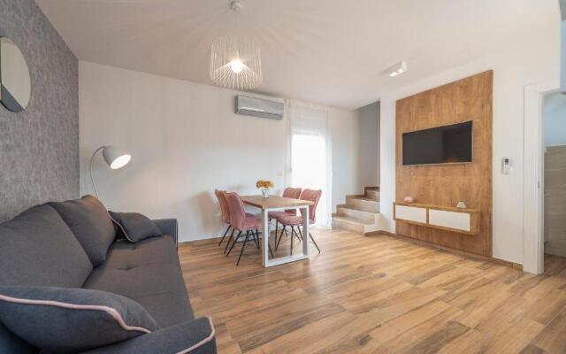 Luxury Apartments - La Vir 5& 6