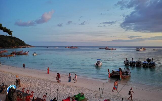 Charming Lipe Villa