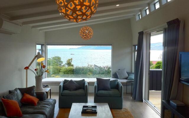 Lakeview House - Taupo Holiday Home