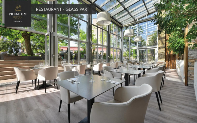 PREMIUM Wellness & Wine Hotel