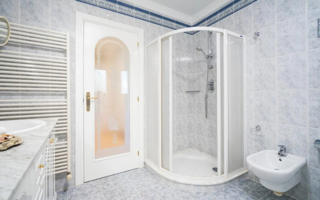 Marvelous Villa With Panoramic sea View & Pool