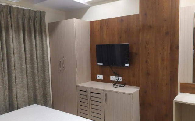 The Panash Hotel & Banquets