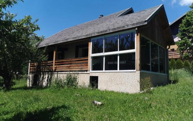 Chalet Saint-Michel-de-Chaillol, 4 pièces, 8 personnes - FR-1-393-151