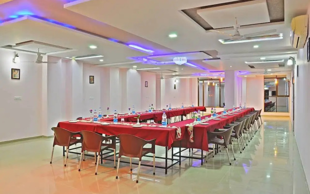 Hotel Shivam Fort View By OYO Rooms