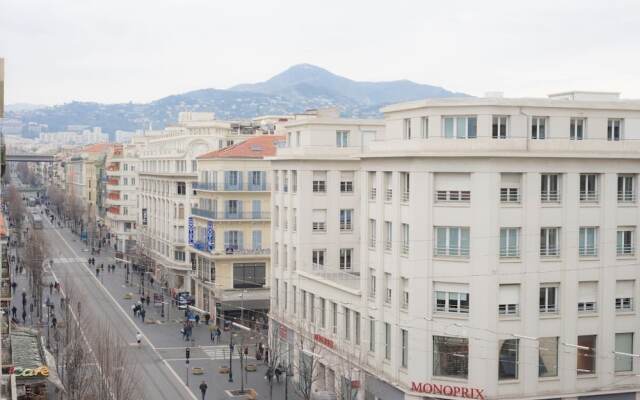 L'etoile Private Apartment Town Center