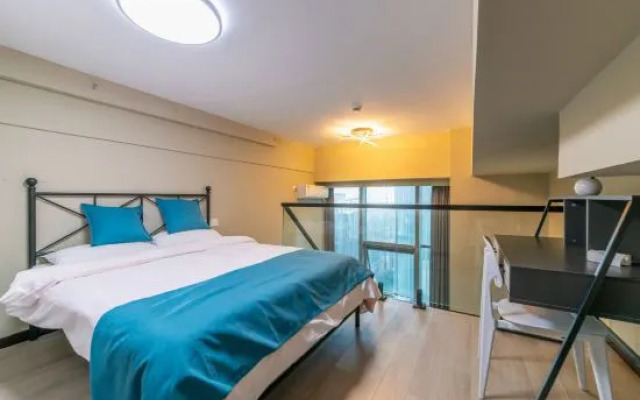 Zizaiju Serviced Apartment (Greenland Peak Shanghui Branch)
