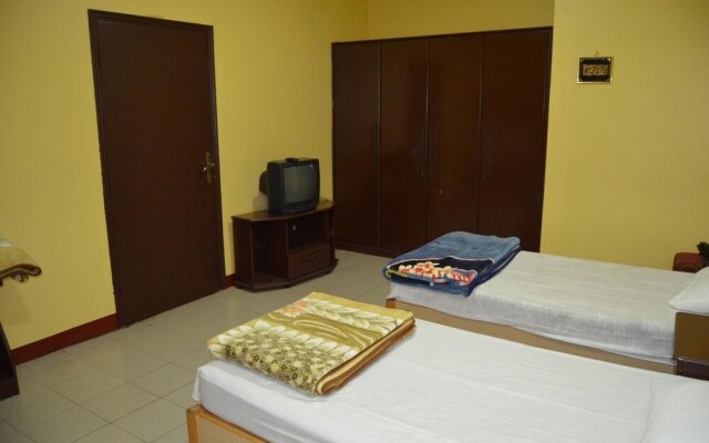 Akaduniya Furnished Apartments 1