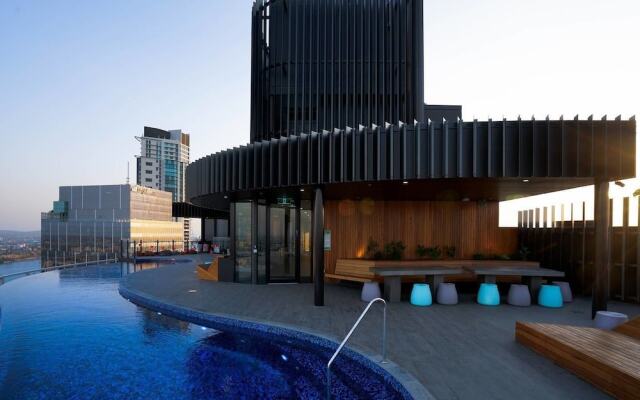 Heart OF CBD Amazing View Pool& GYM Qbn550-16