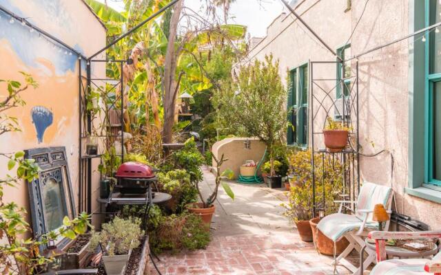 Sunny Boho Chic West Hollywood Flat!