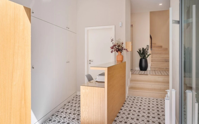 Catarina Serviced Apartments