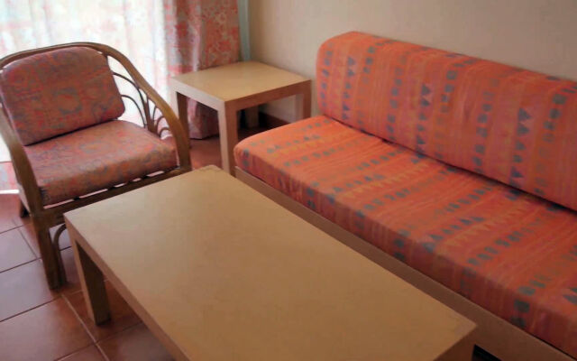 Corona Roja Apartments