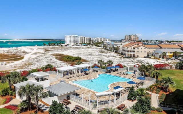 Magnolia House 501 2 Bedroom Condo by RedAwning