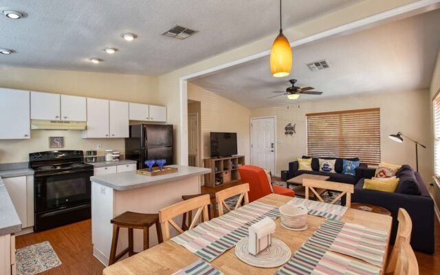 Surf Perch - 10th St