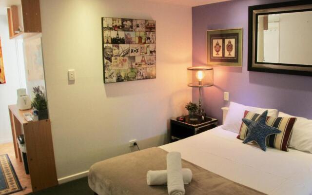 Hideaway Noosa Men Only Beach Resort