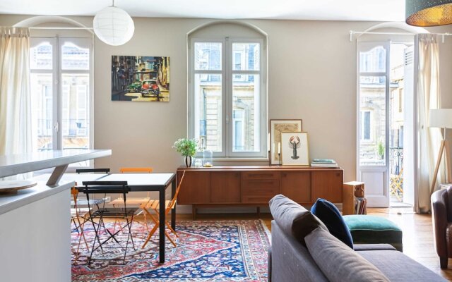 Typical Bordeaux Apartment