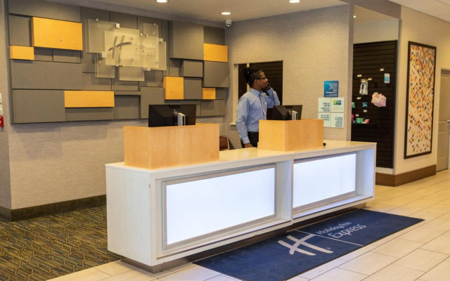 Holiday Inn Express Grand Island - Niagara Falls by IHG