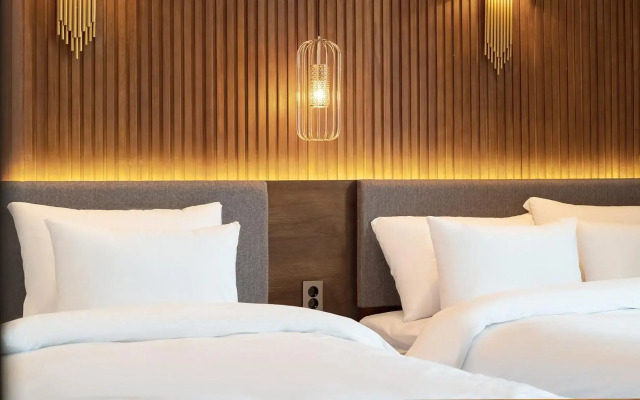 Stubborn Hotel