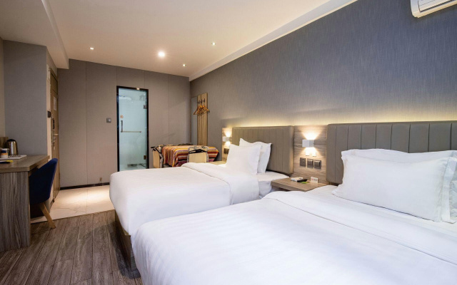 7 Days Inn (Chongqing Yuanjiagang Olympic Sports Center)