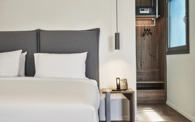 NLH KERAMEIKOS - Neighborhood Lifestyle Hotels