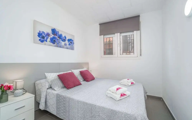 Apartment in Empuriabrava Near Sandy Beach
