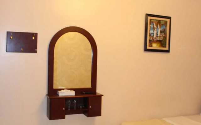 Sutchi Hotel