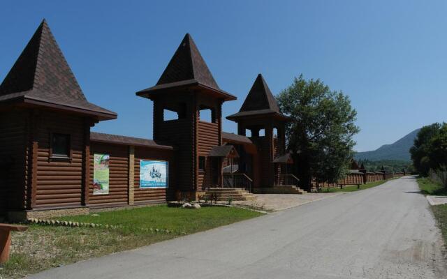 Tourist Complex Belaya Reka Dakhovskaya