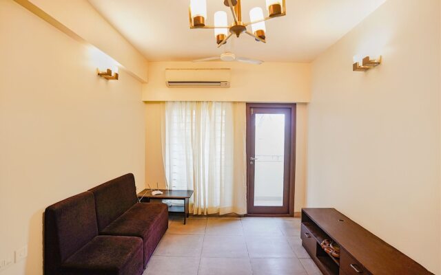 FabHotel Home Tree Service Apartment