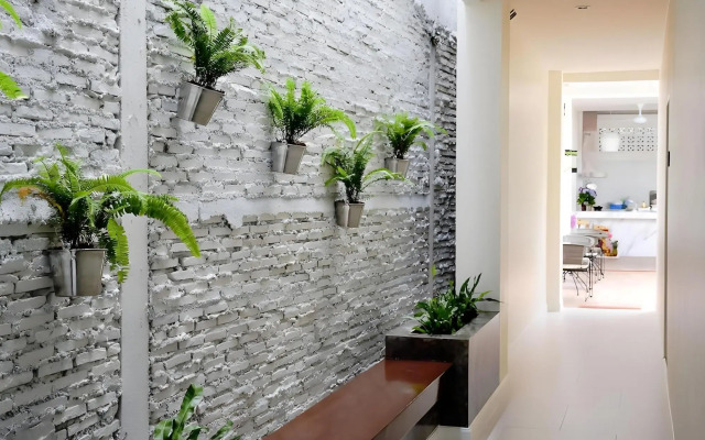 Shunli Hostel