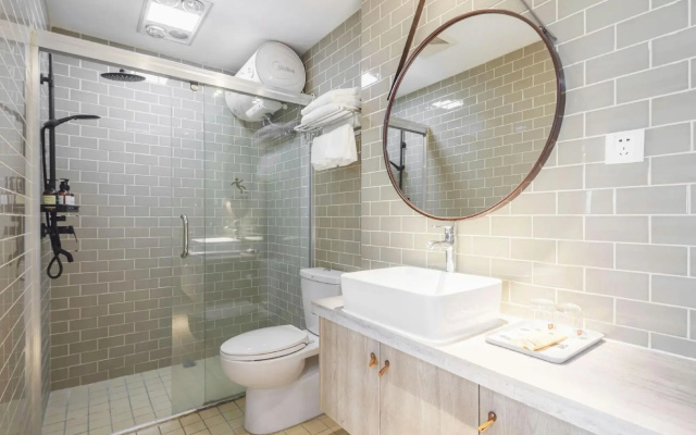 Xuanyue Hotel (Wuyi Square IFS International Financial Center)