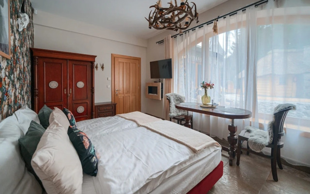 Rich Witch Villa&SPA