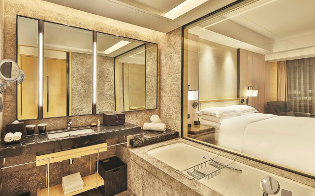 Hilton Suzhou