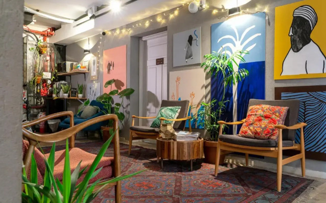 THE GUTMAN TLV - Neve Tzedek