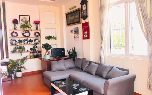 NHỚ House II